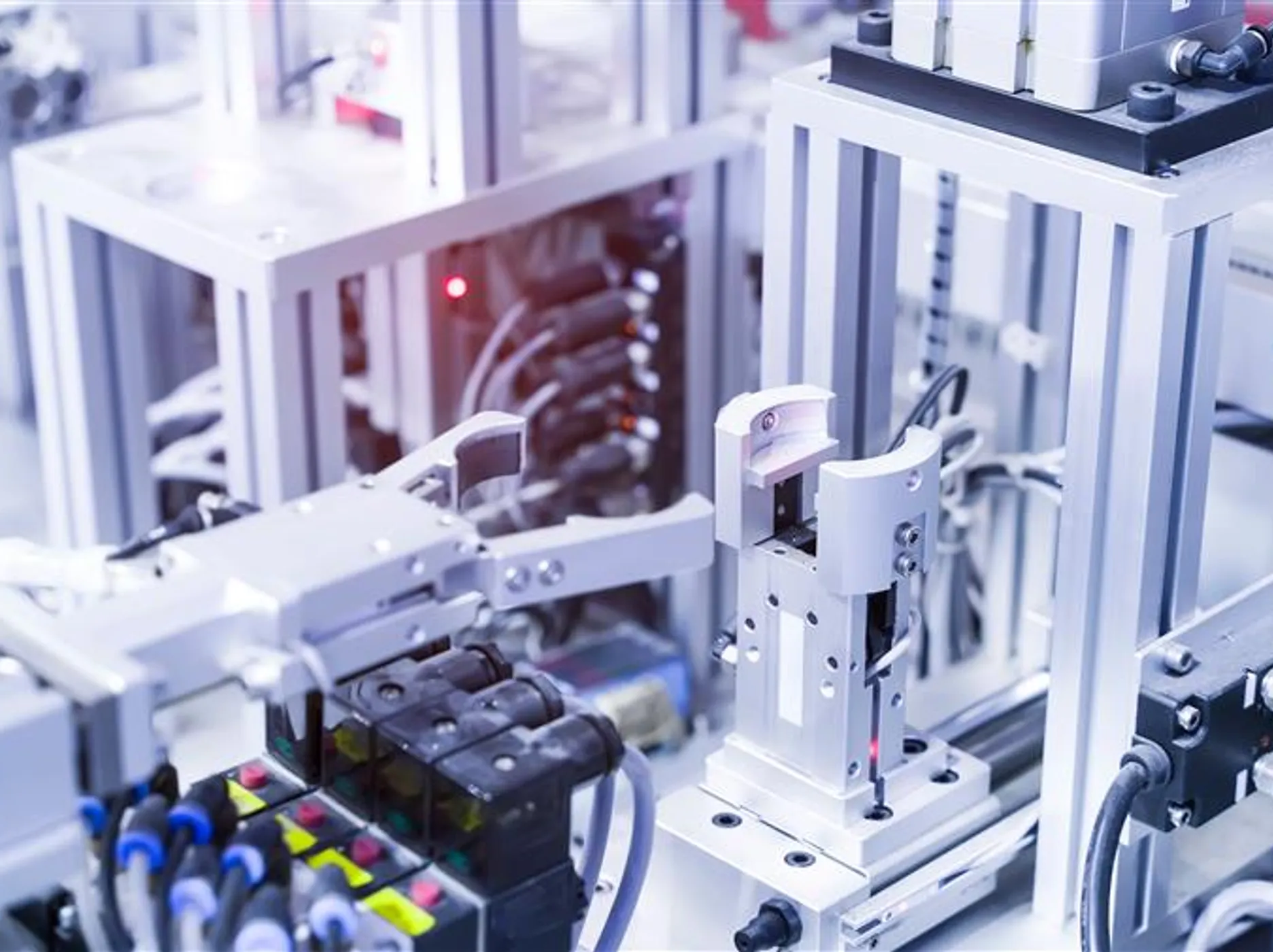 Invest-NL strengthens Dutch deep tech with €15 million investment in IQ Capital Fund V