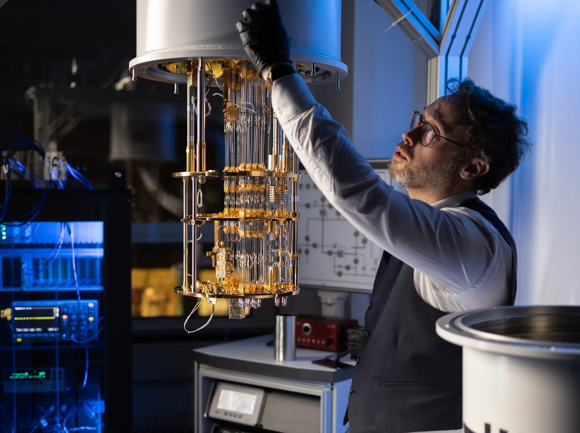 The Netherlands sets a new standard in quantum processor technology with investment in QuantWare